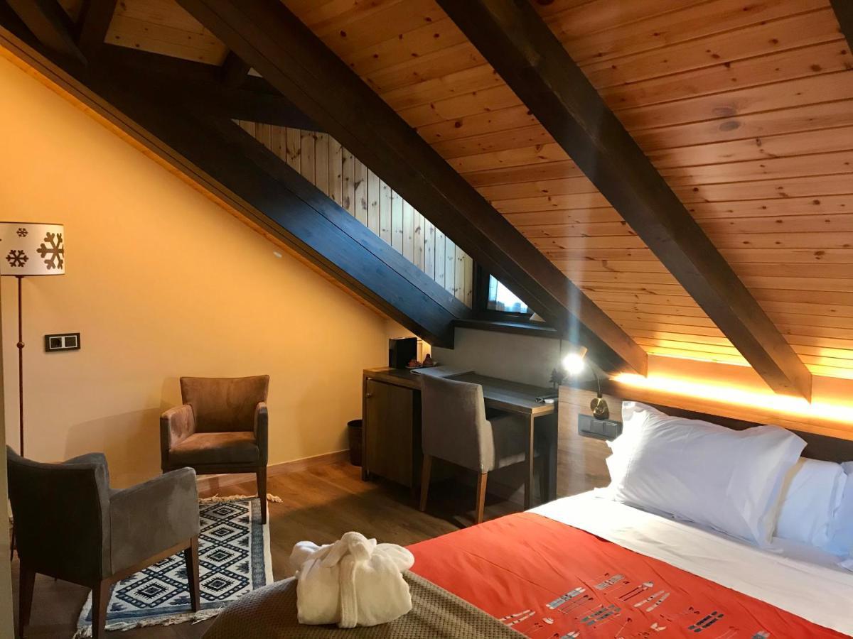 Hotel Boutique La Neu เบนาสเก ภายนอก รูปภาพ